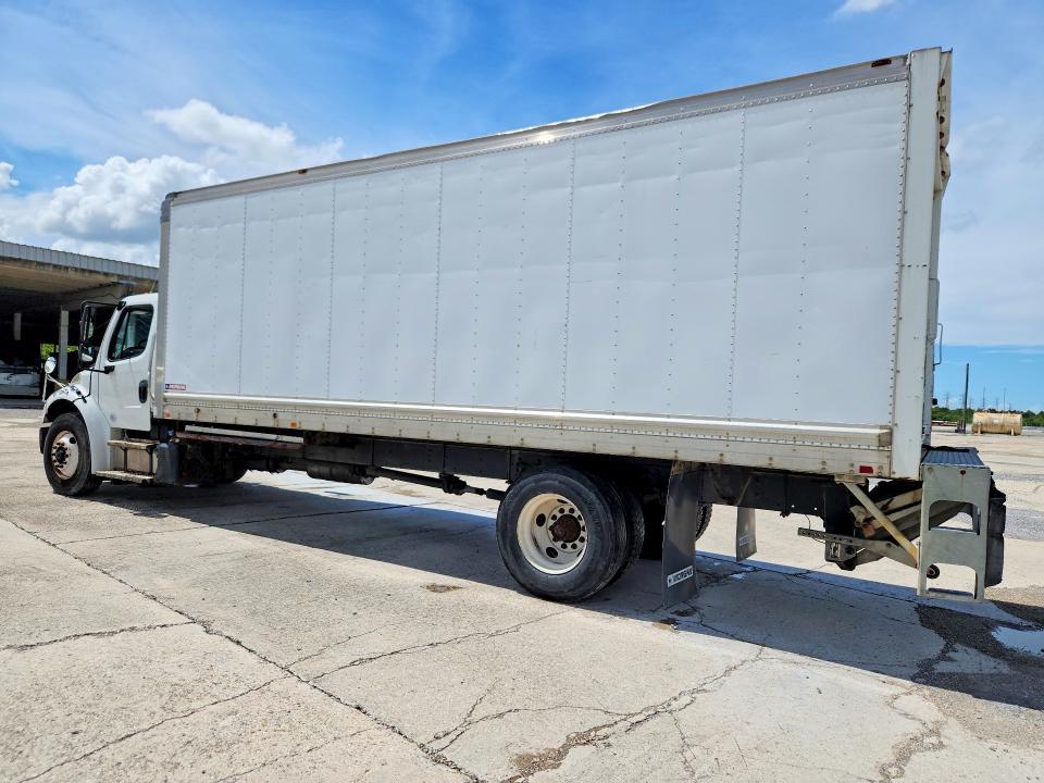 2014 Frht - Freightliner M2