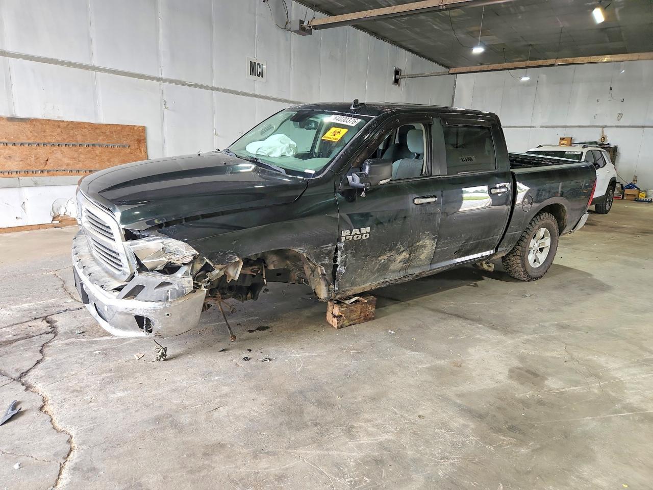 2017 Dodge RAM 1500 SLT