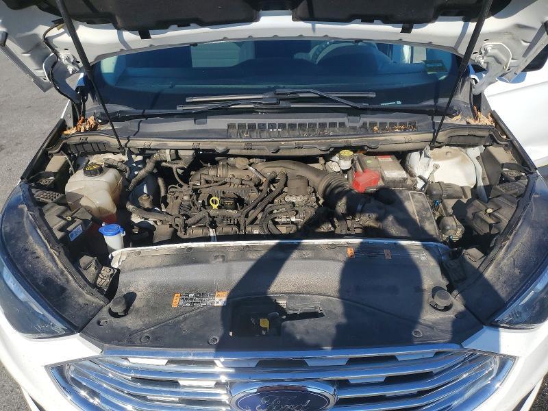 2019 Ford Edge se
