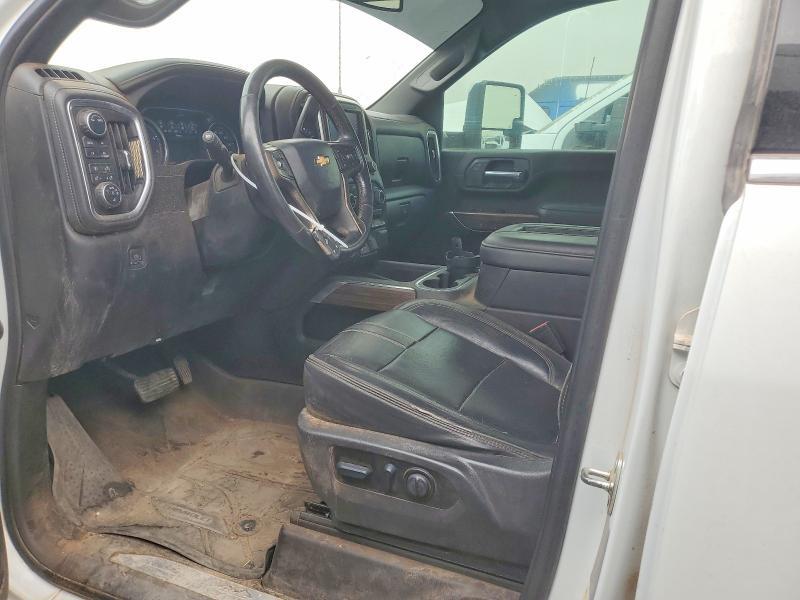 2022 Chevrolet Silverado K3500 High Country