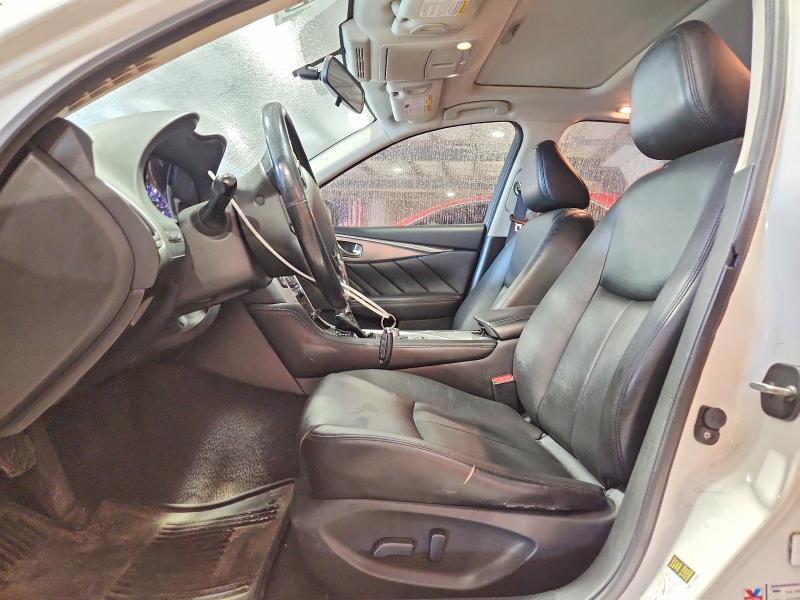 2015 Infiniti Q50 Base