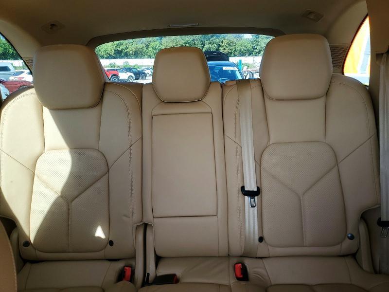 2014 Porsche Cayenne