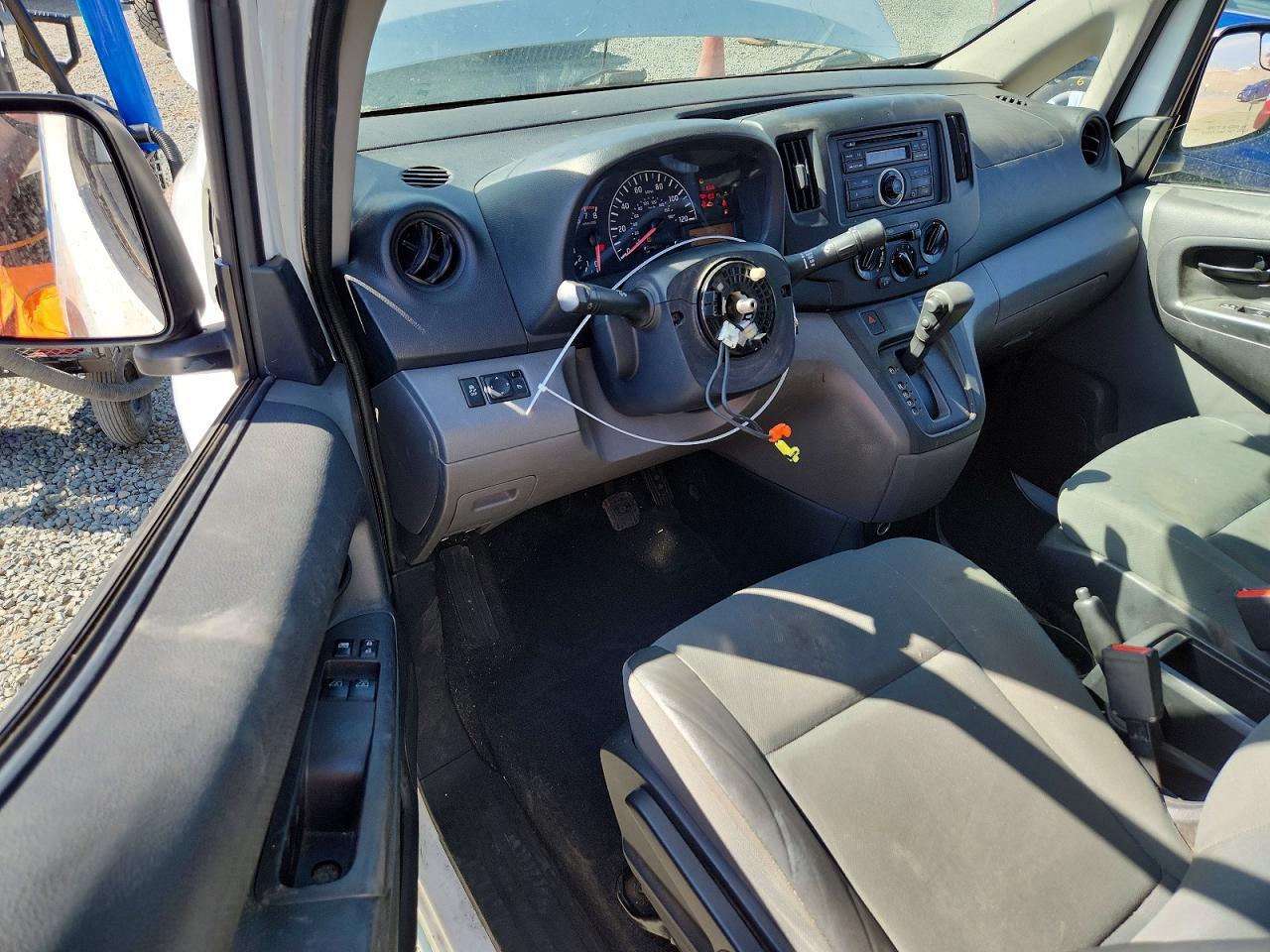 2014 Nissan NV200 Delivery Van