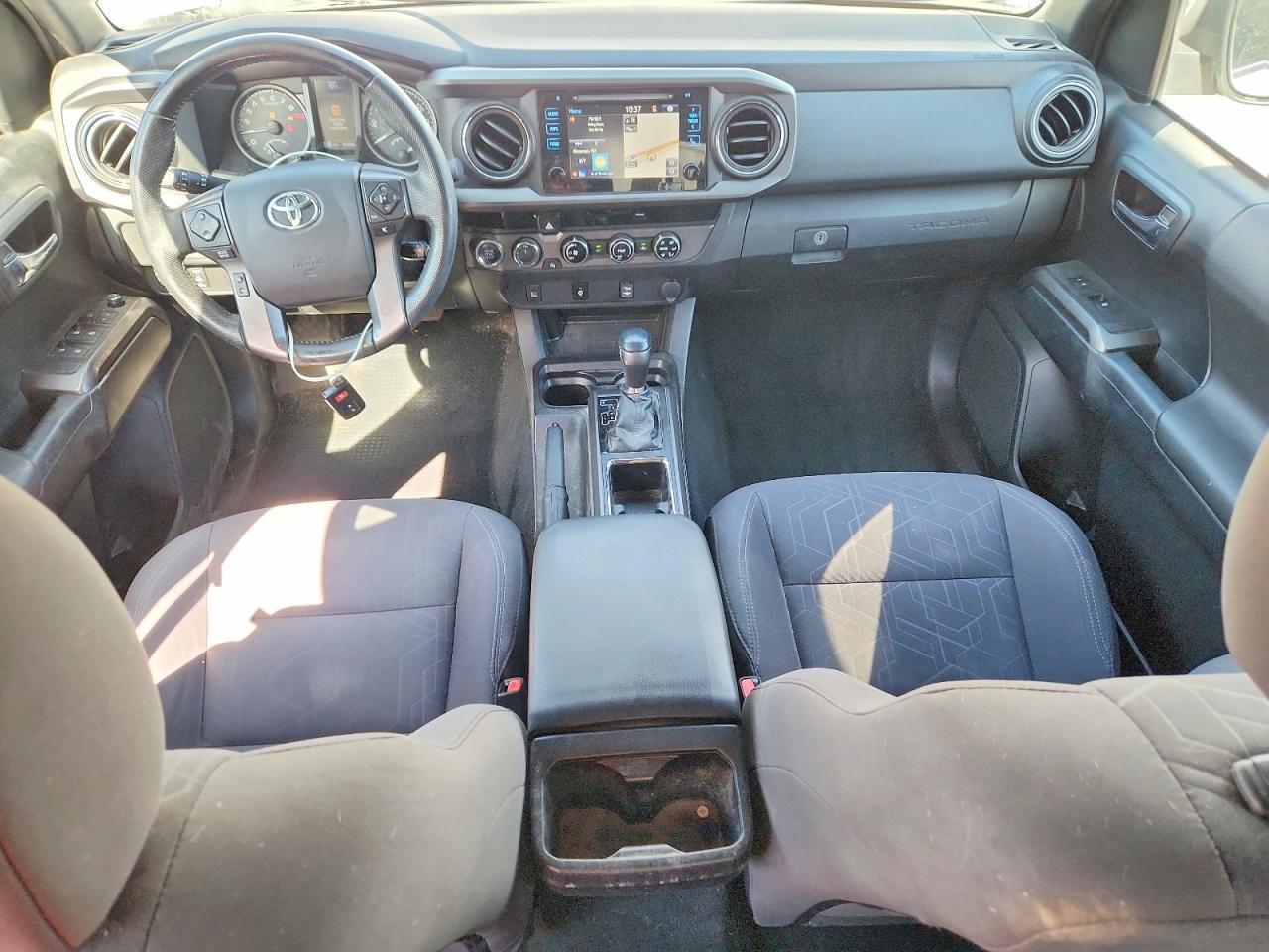 2016 Toyota Tacoma TRD Sport