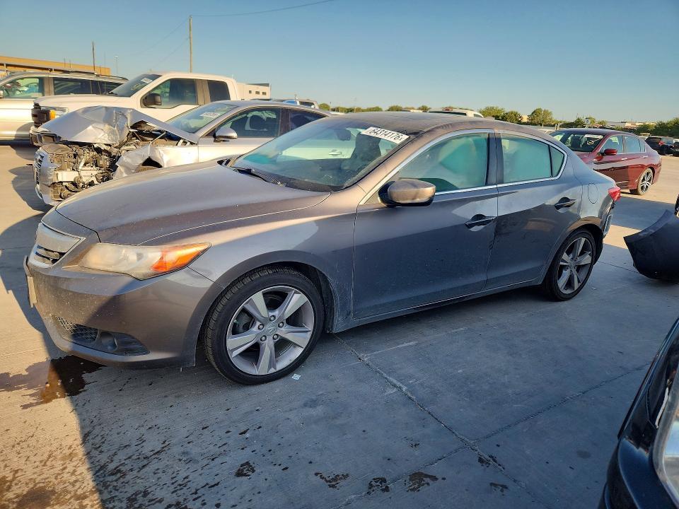 2013 Acura ILX 20 Premium