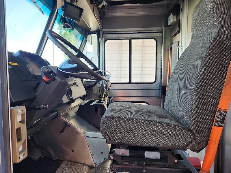 2020 Freightliner MT45G Chassis Delivery Truck