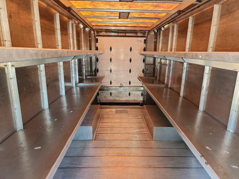 2020 Freightliner MT45G Chassis Delivery Truck