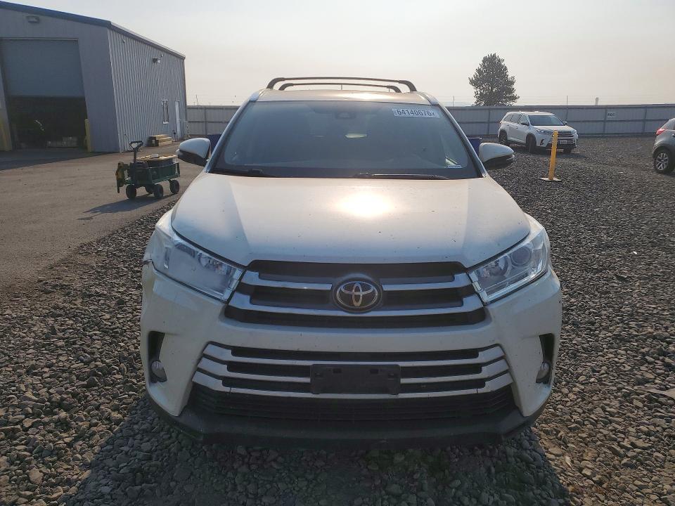 2017 Toyota Highlander xle