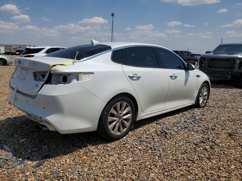2018 KIA Optima EX