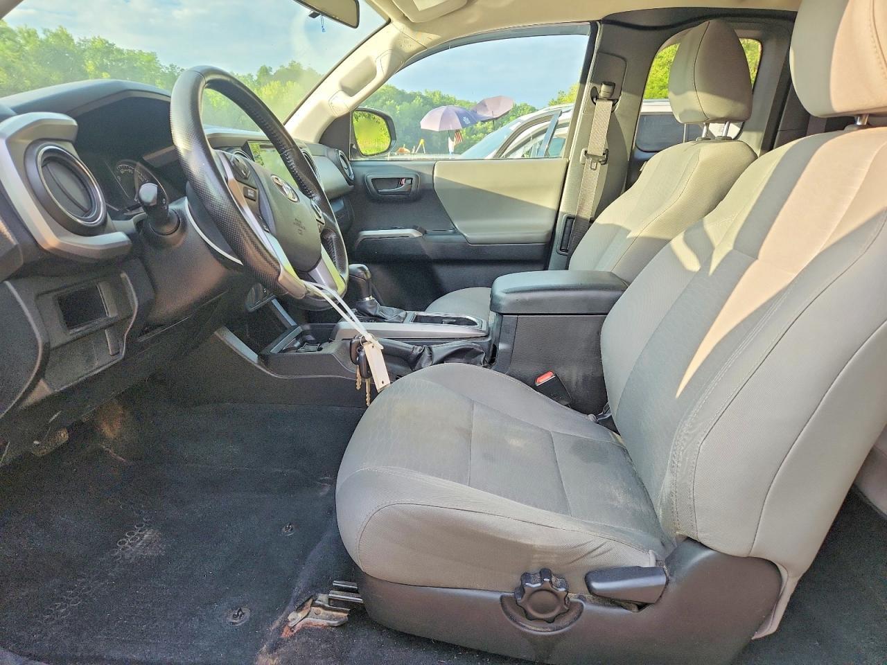 2016 Toyota Tacoma SR5