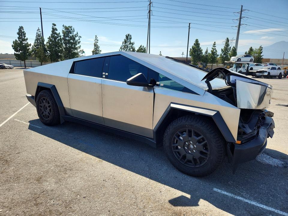 2024 Tesla Cybertruck