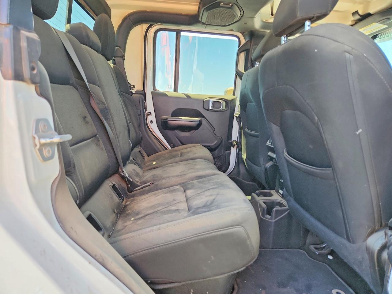 2021 Jeep Gladiator Sport