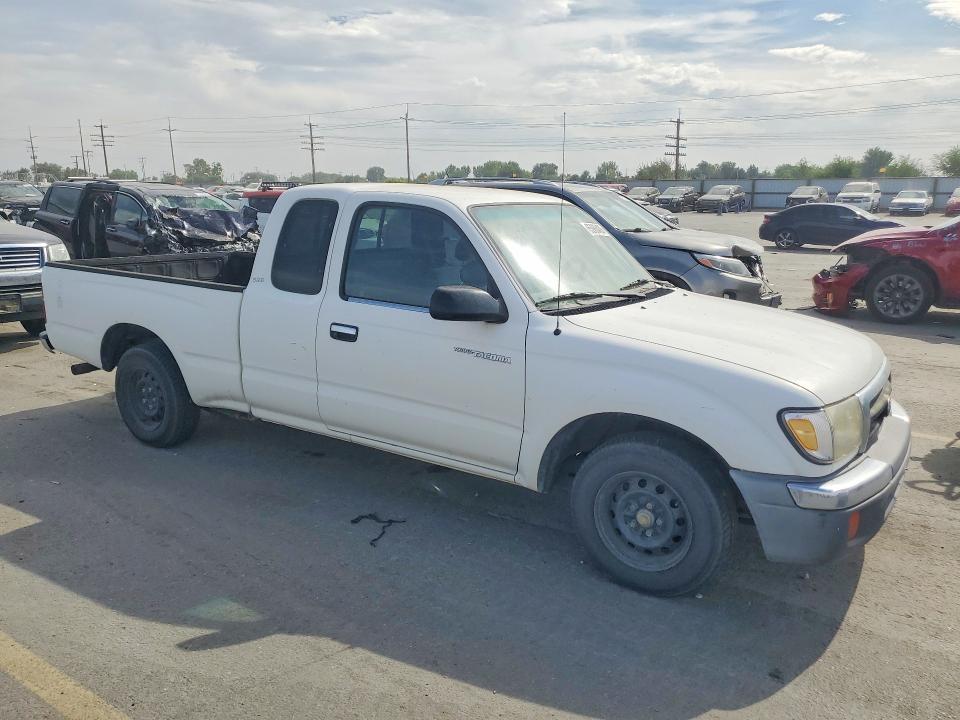 2000 Toyota Tacoma Base