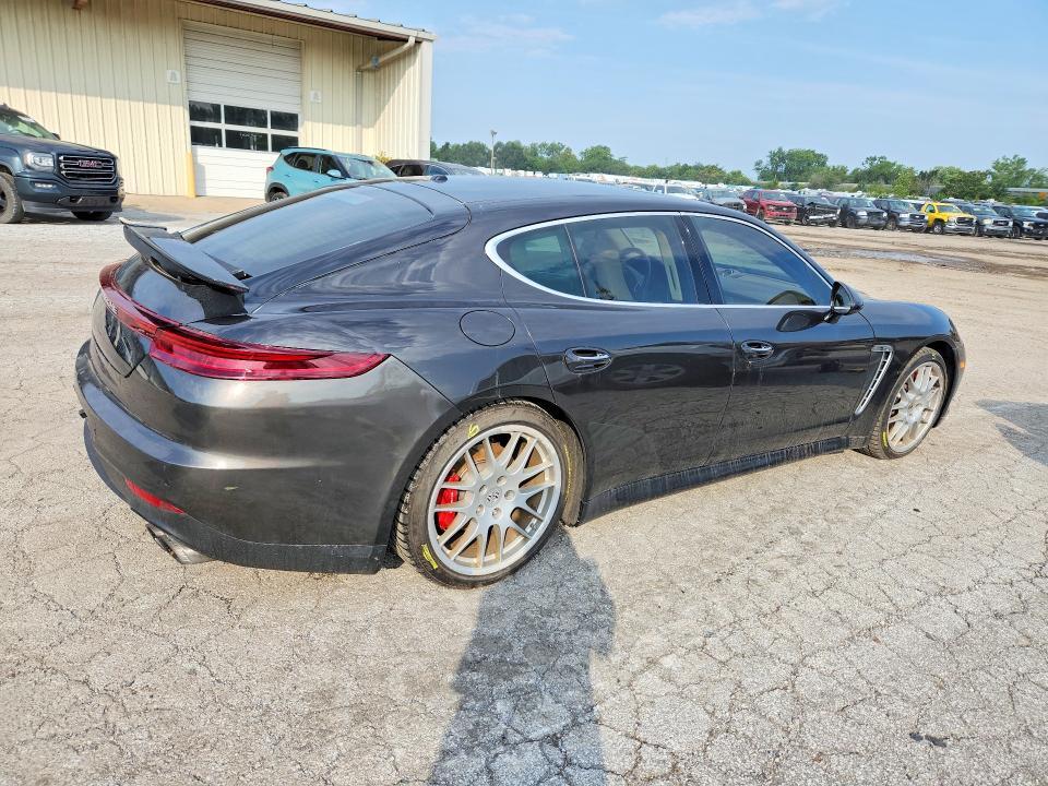 2010 Porsche Panamera Turbo