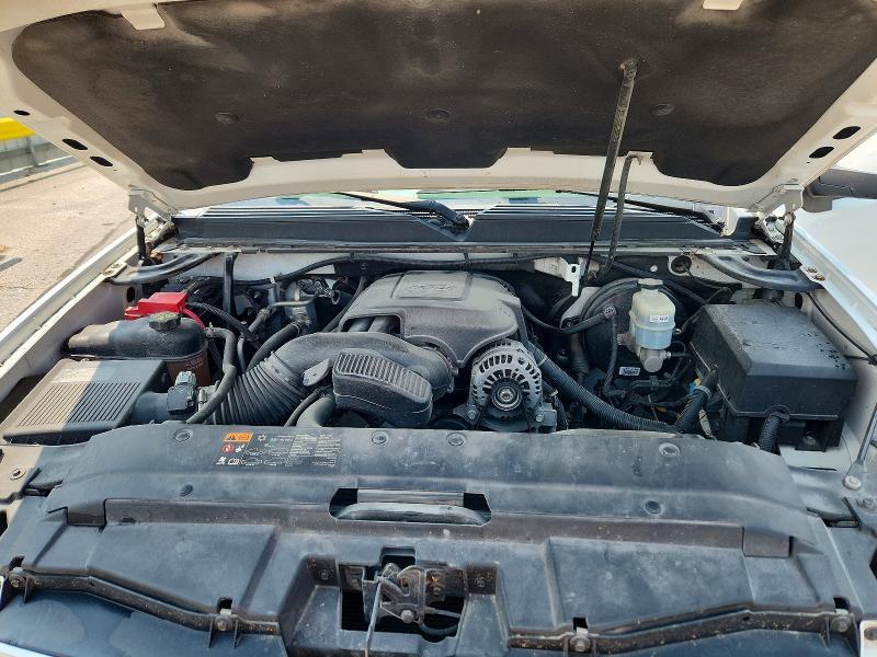 2011 Chevrolet Avalanche LS