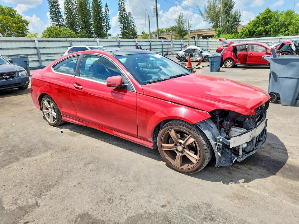 2013 Mercedes-Benz C 250