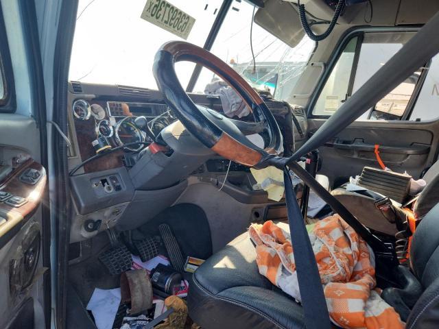 2006 Freightliner CST120 Semi Truck