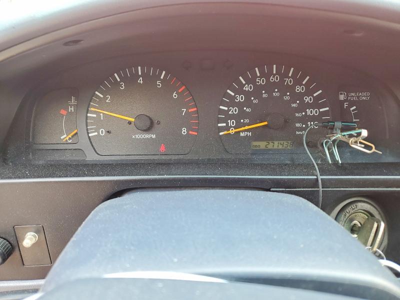 2000 Toyota Tacoma Base