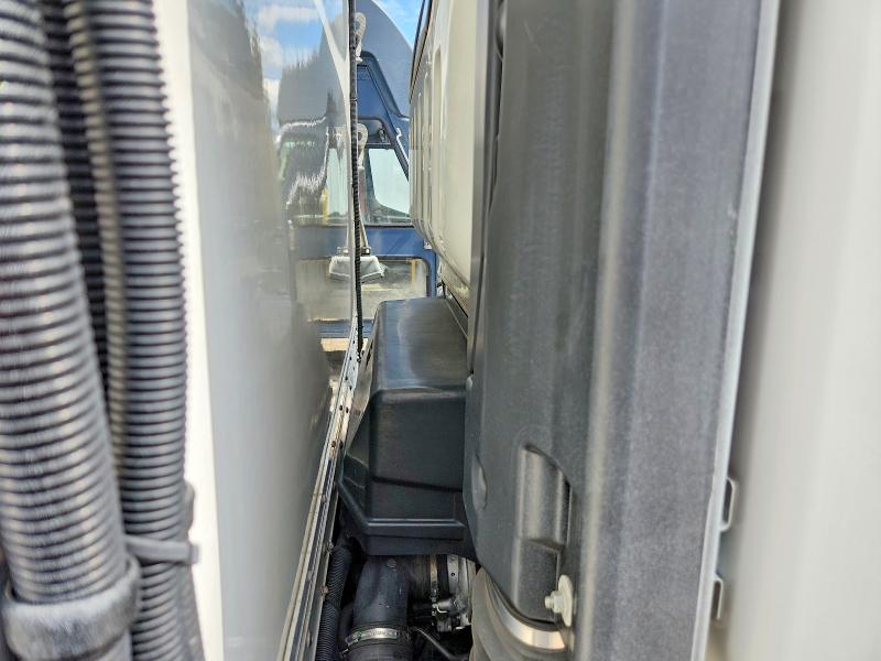 2022 Isuzu NQR Refrigerated BOX Truck