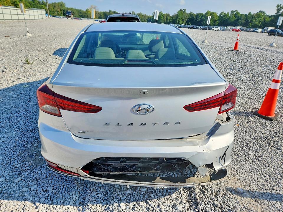 2019 Hyundai Elantra SE