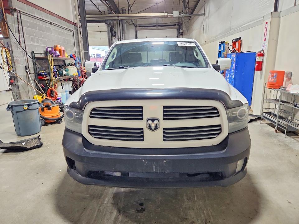 2013 Dodge RAM 1500 Sport