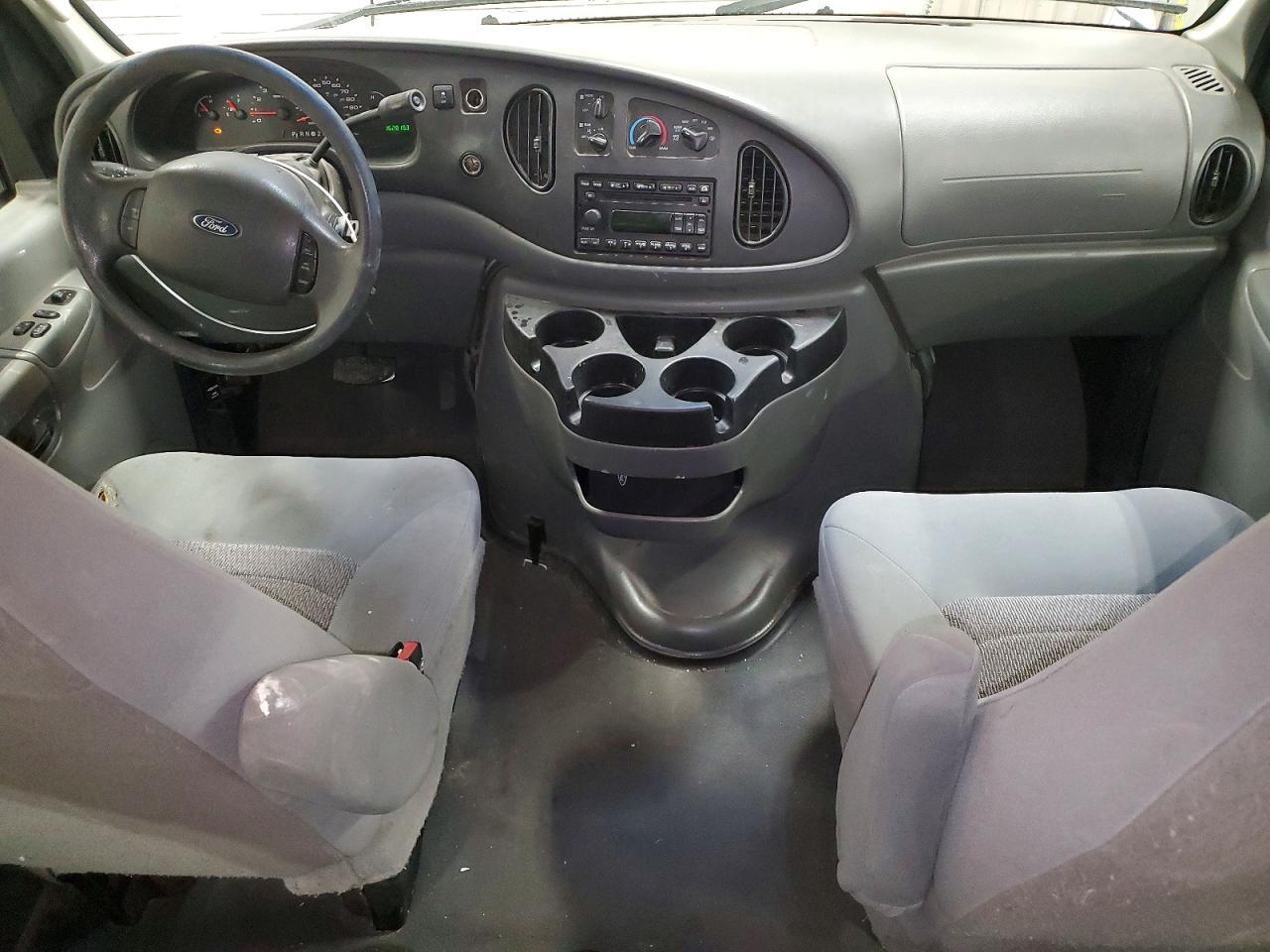 2006 Ford Econoline E350 Super Duty Wagon