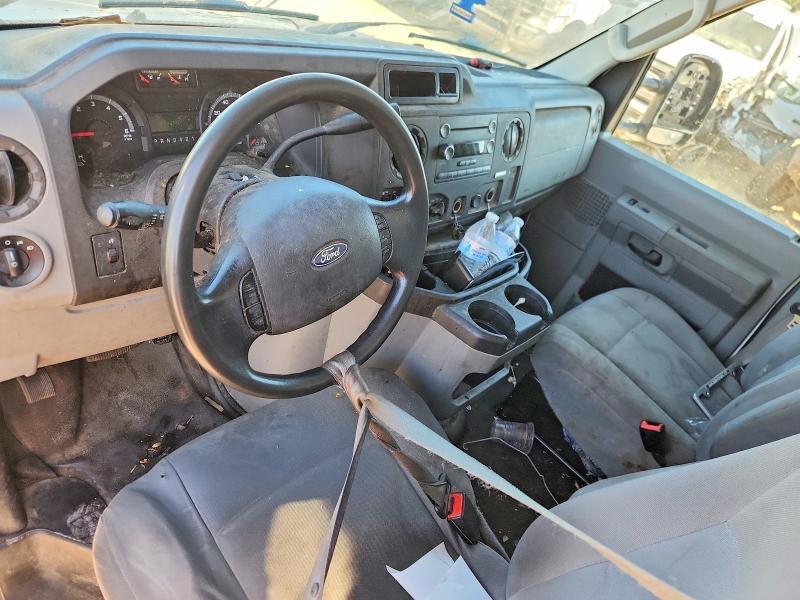 2018 Ford E350 BOX Truck