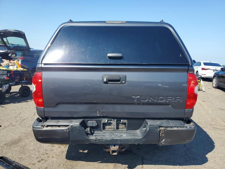 2018 Toyota Tundra Crewmax SR5