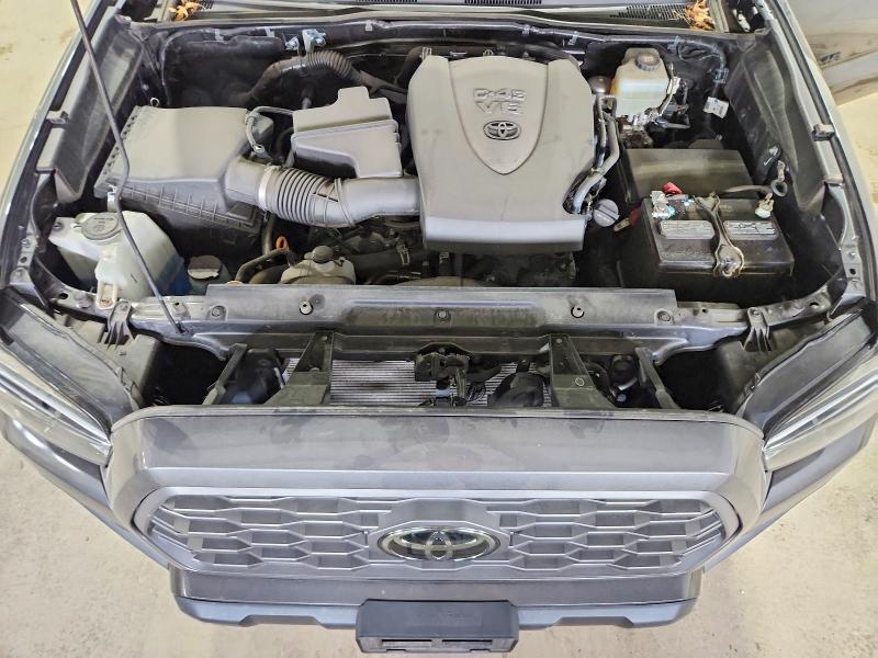 2022 Toyota Tacoma sr V6