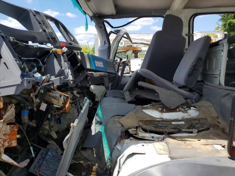 2021 Isuzu NPR HD BOX Truck