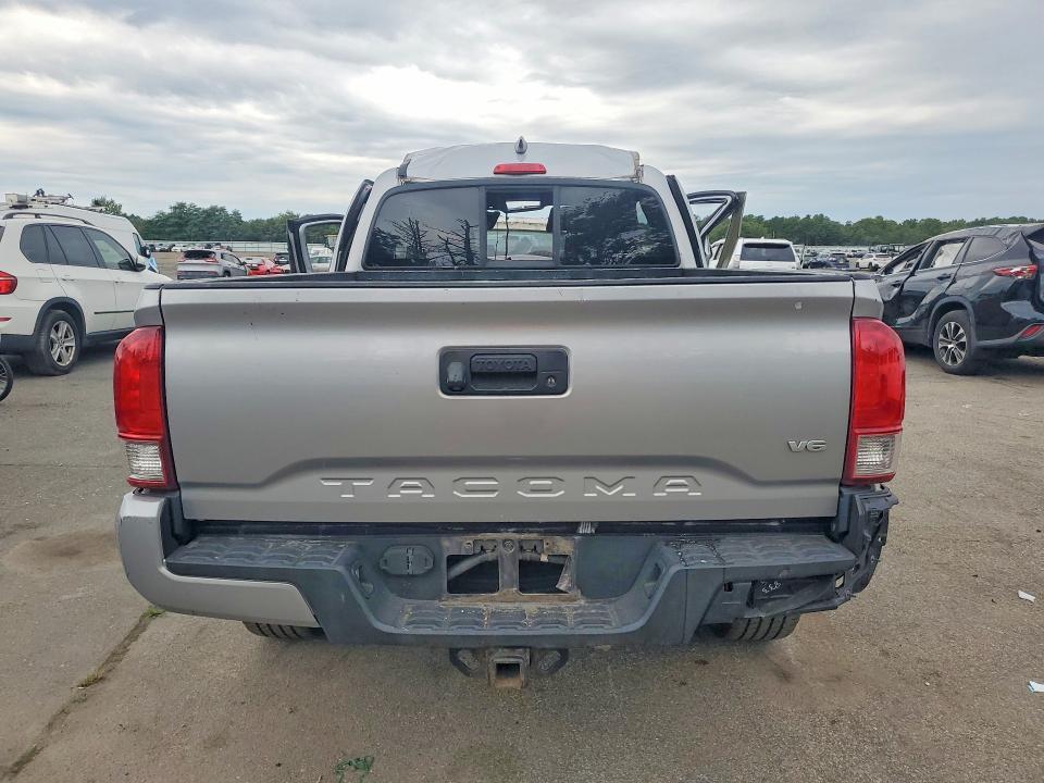 2016 Toyota Tacoma TRD Sport