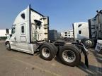 2016 Freightliner Cascadia 125 Semi Truck