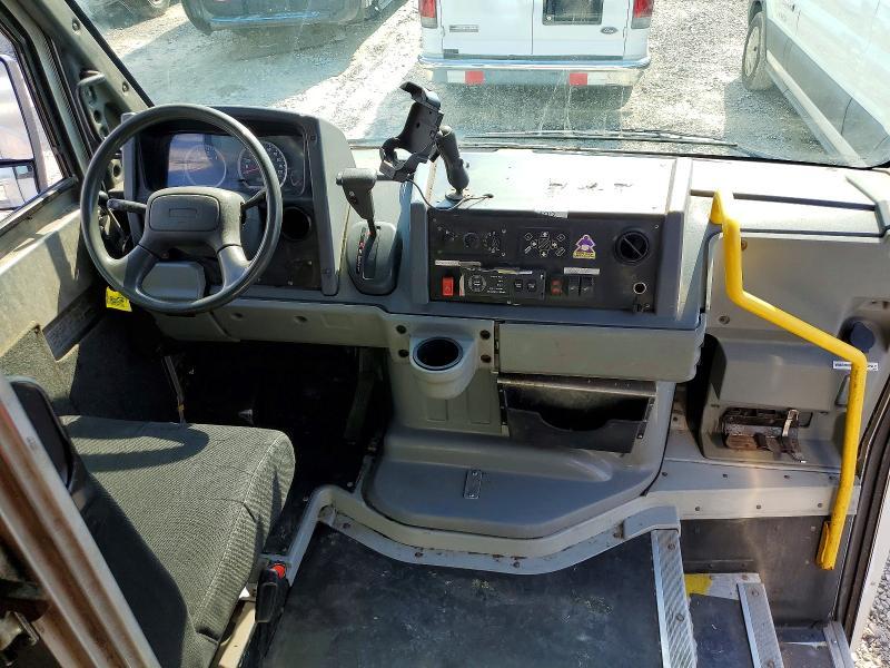2018 Isuzu NPR
