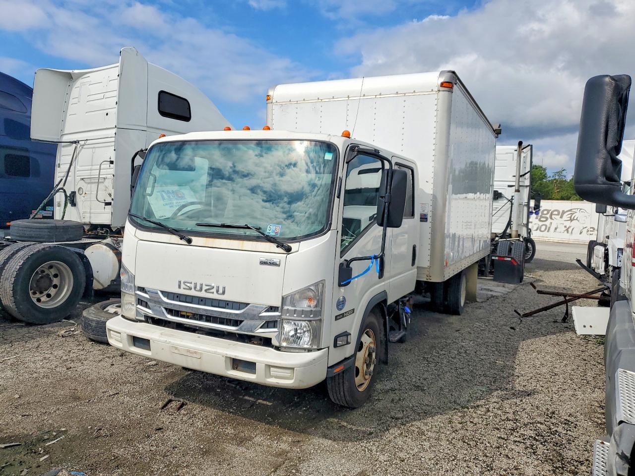 2016 Isuzu NQR BOX Truck
