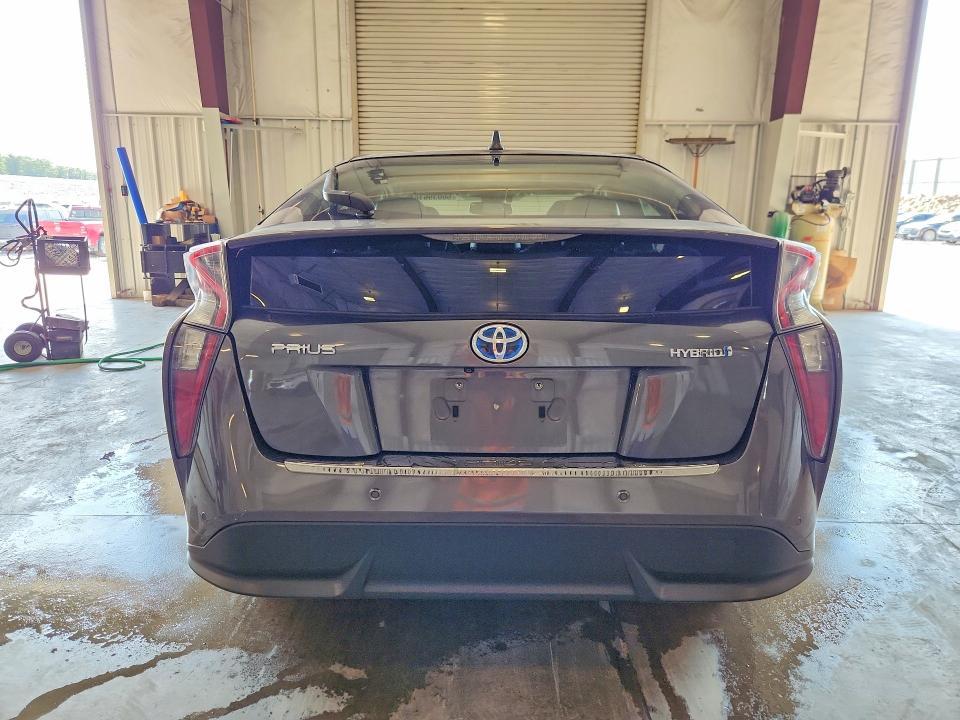 2017 Toyota Prius Four Touring