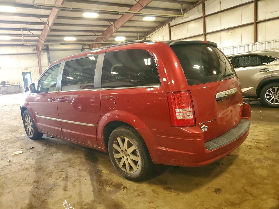 2009 Chrysler Town & Country Touring
