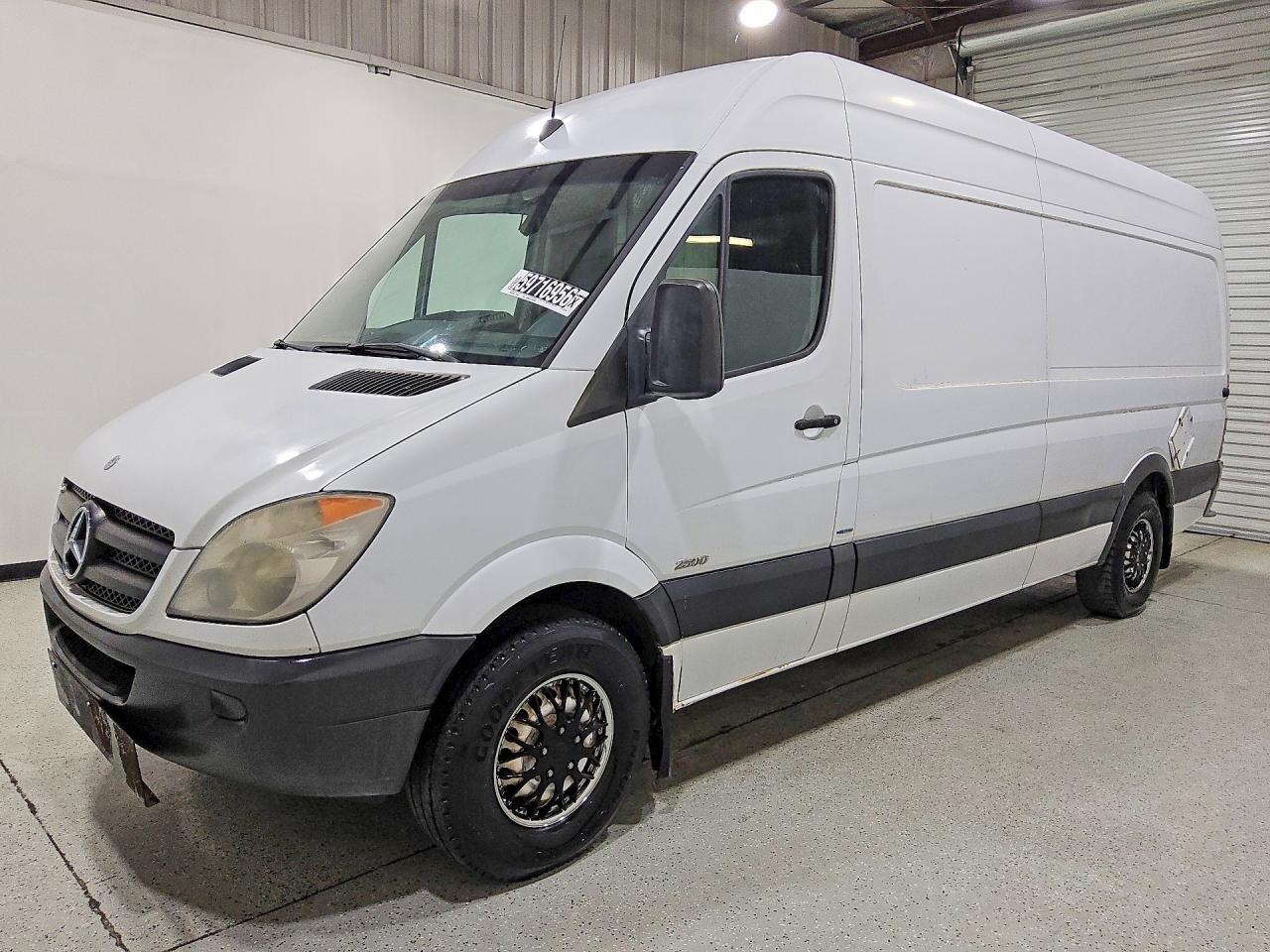 2012 Mercedes-Benz Sprinter 2500