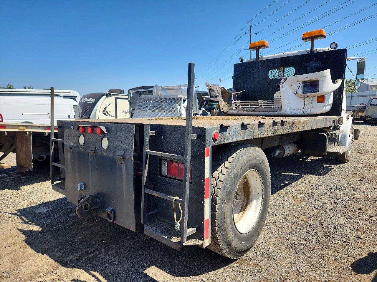 1998 Freightliner Medium CON-Water Truck