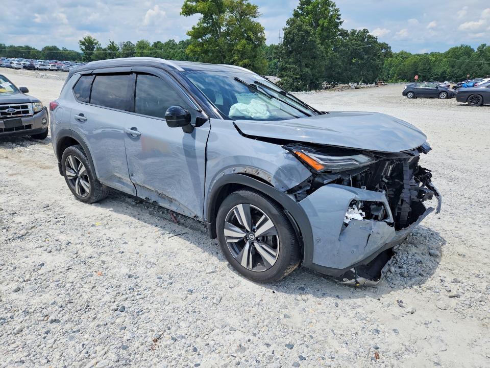 2021 Nissan Rogue Platinum