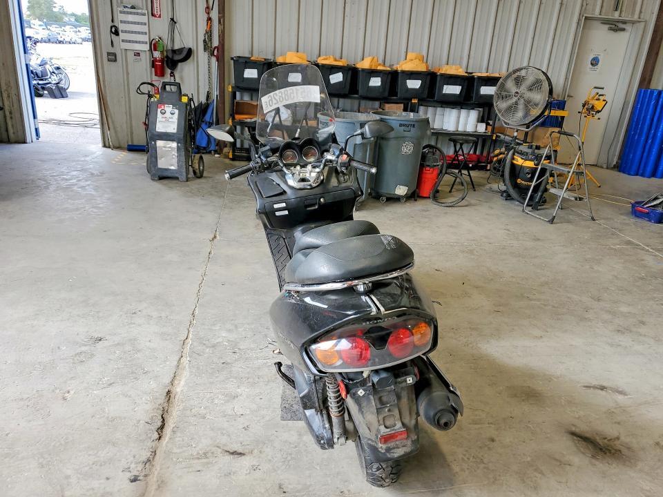 2004 Honda NSS250 S