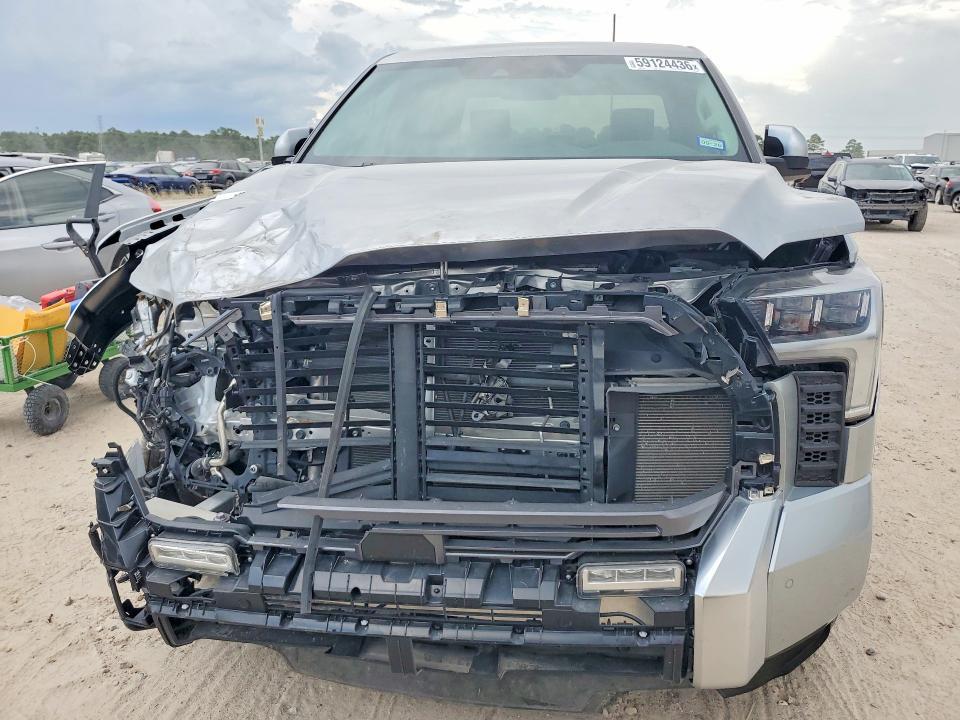 2024 Toyota Tundra Crewmax Limited