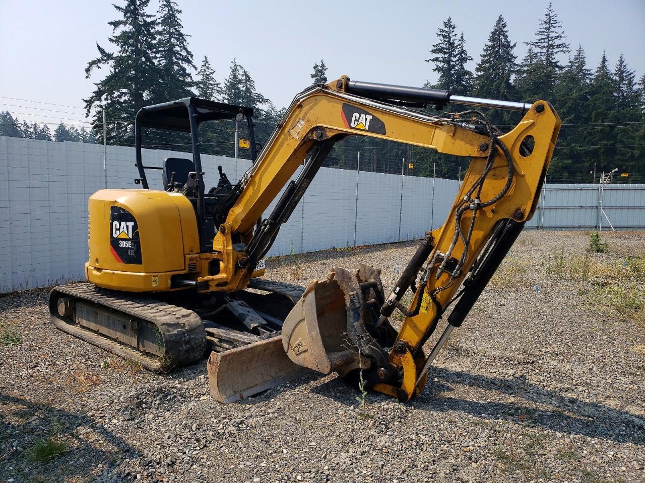 2017 Caterpillar 305E2 CR Mini Excavator