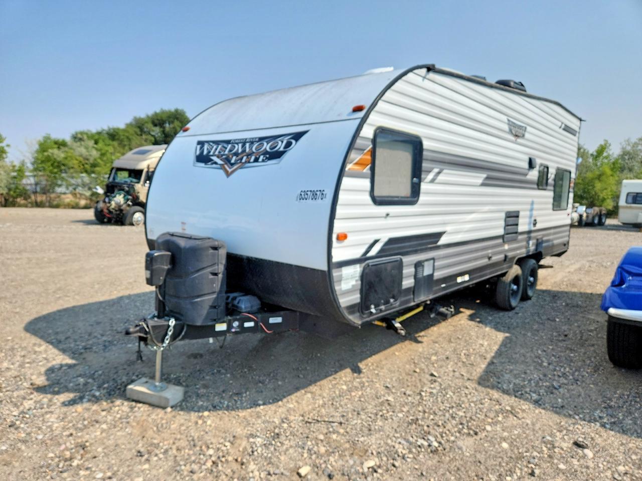 2020 Forest River Wildwood X-LITE Camper