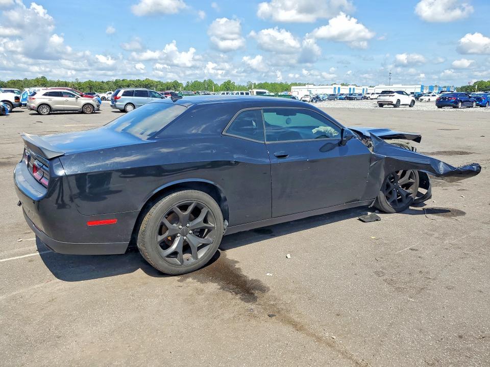 2017 Dodge Challenger SXT