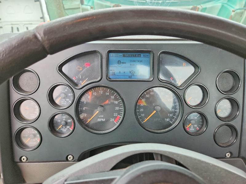 2017 Mack CXU612 Semi Truck