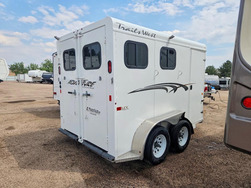 2020 Trails West Mfg 2020 Trail West Adventure MX II 2H Horse Trailer