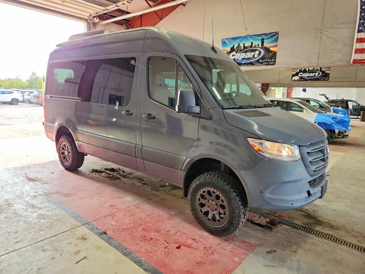 2021 Mercedes-Benz Sprinter 2500