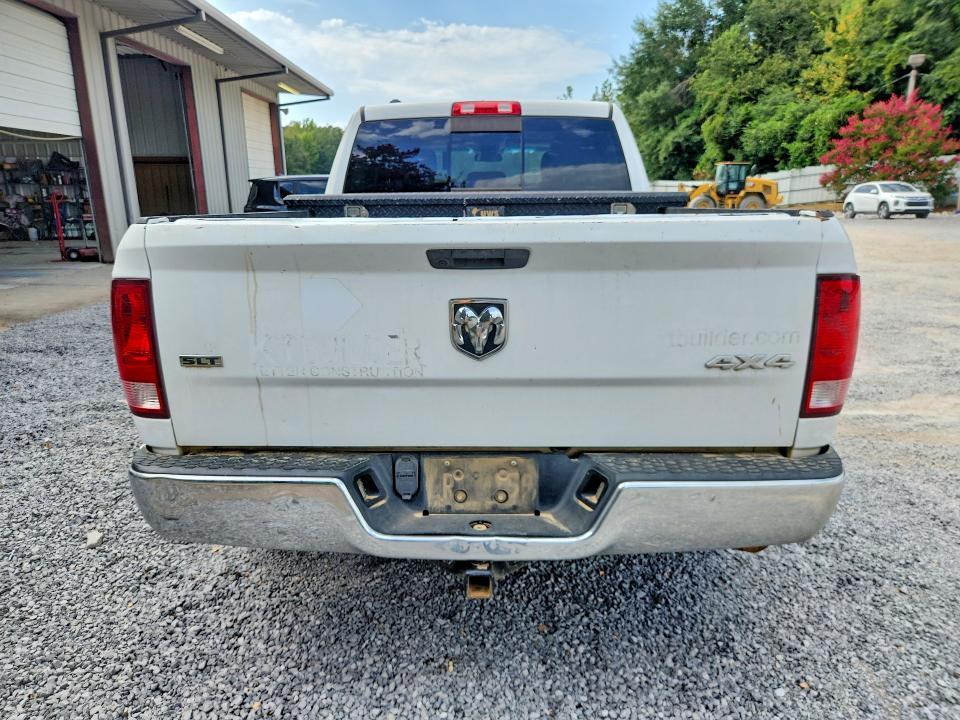 2020 Dodge RAM 1500 Classic SLT