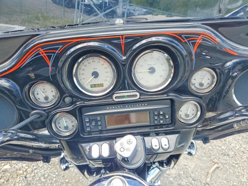 2009 Harley-Davidson Flhx