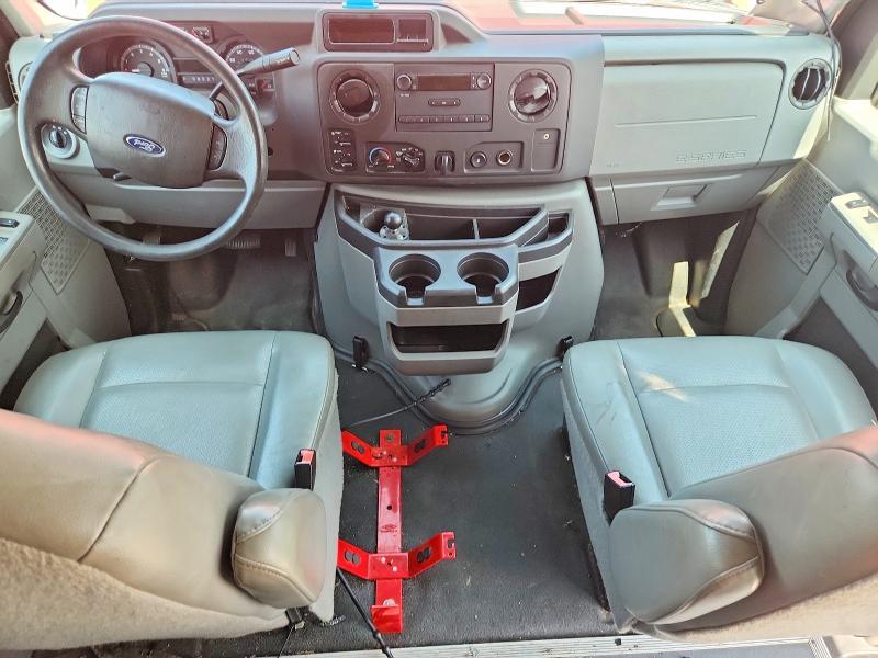 2014 Ford Econoline E350 Super Duty Van